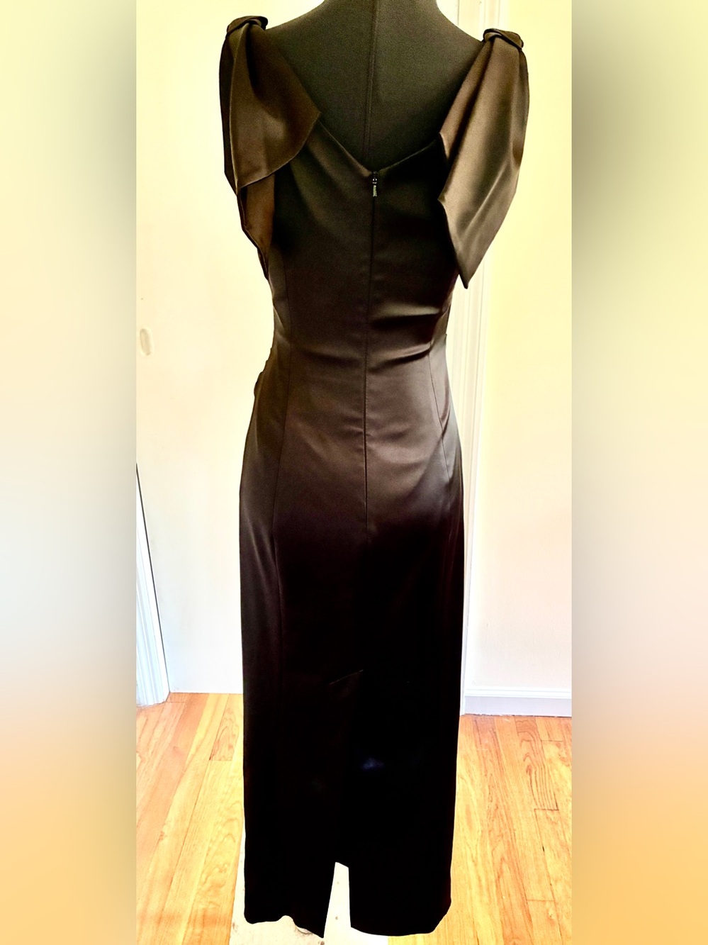 Karen Millen Black Satin Maxi Dress size 6 US - Picture 4 of 9